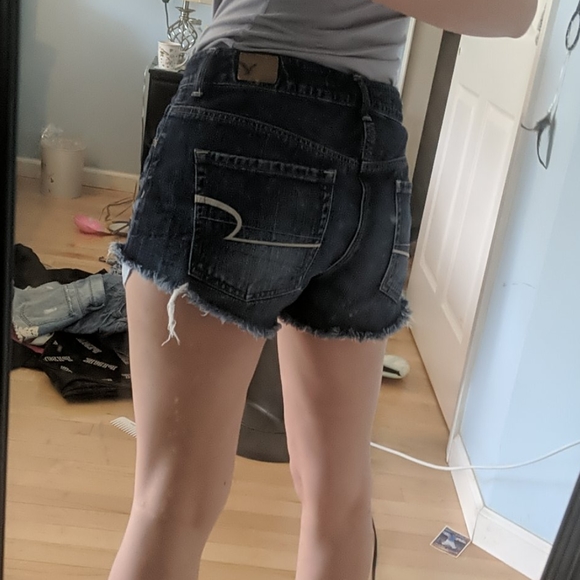 American Eagle hi-rise festival Jean shorts - Picture 2 of 4
